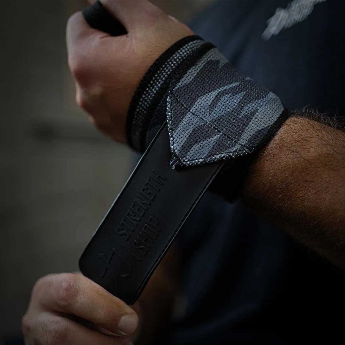 Medium Wrist Wraps - Dark Camo print - IPF Approved – 30cm/60cm